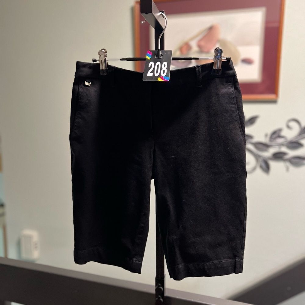 White House Black Market Classic Black Shorts #DO208